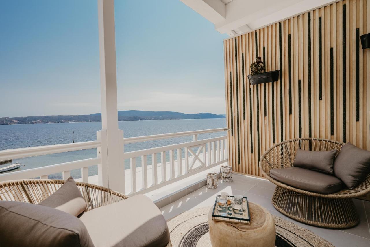 Trinity Suites Ammouliani Hospitality Exteriör bild